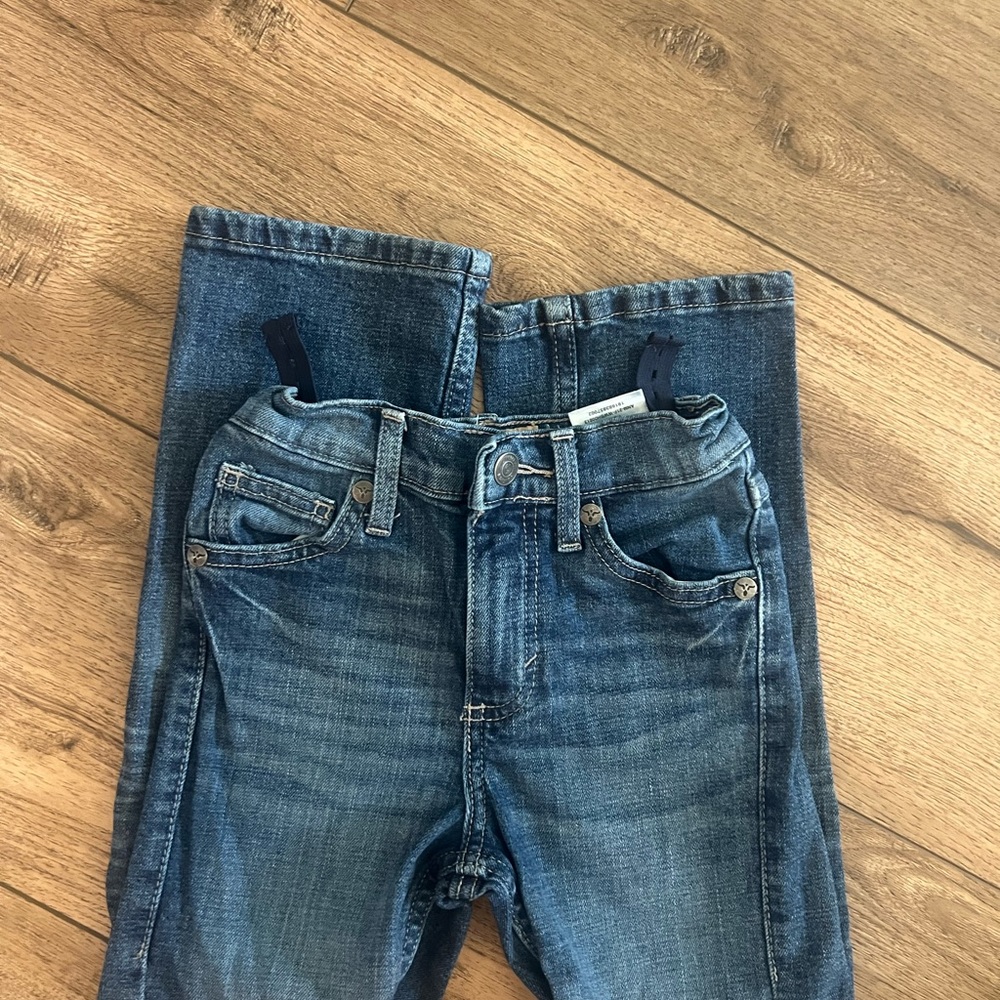 Wrangler Boys  7 slim. Excellent Condition. Worn once